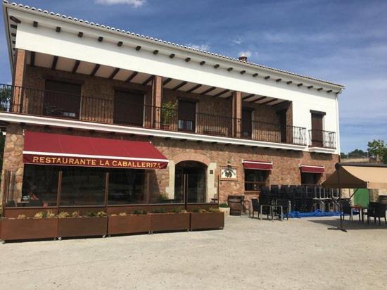 Hostal La Caballeriza Malpartida de Caceres Exterior photo